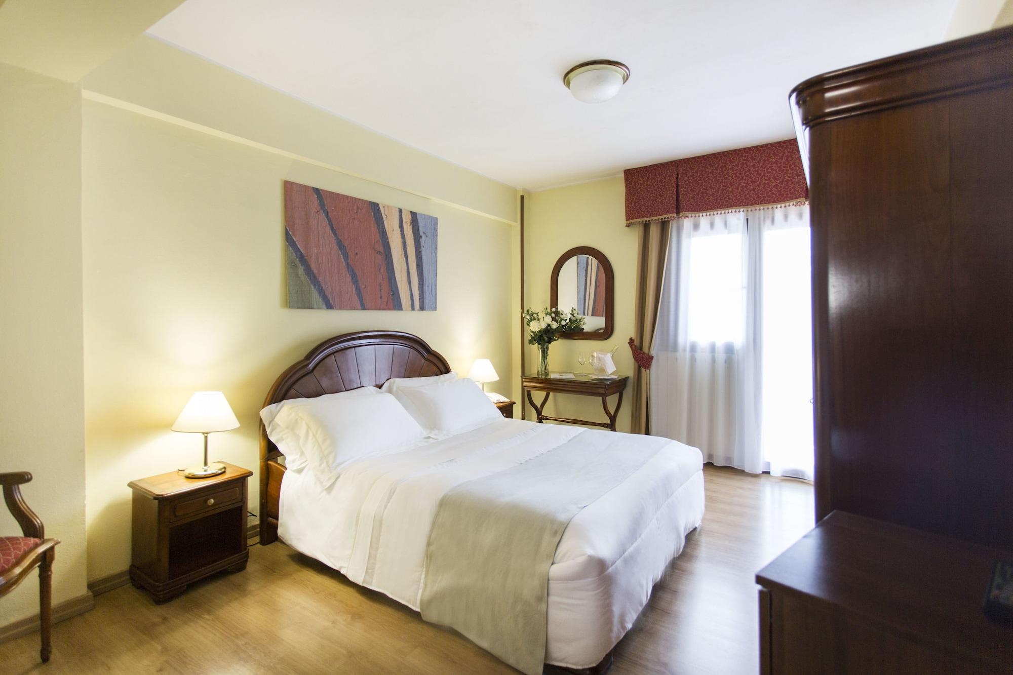Grand Hotel Del Parco Пескассероли Экстерьер фото