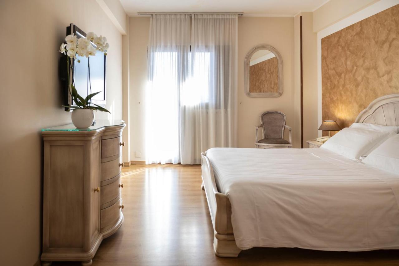 Grand Hotel Del Parco Пескассероли Экстерьер фото