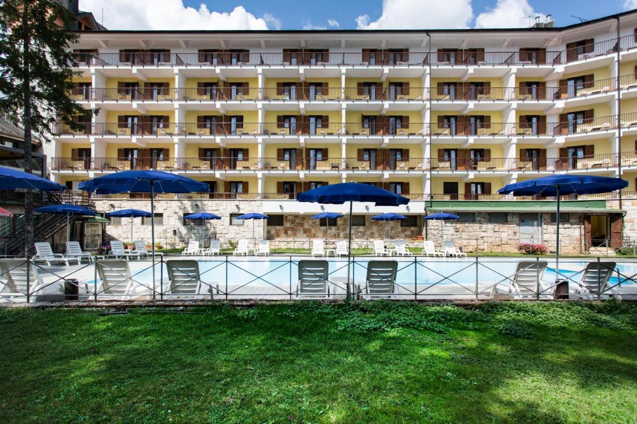 Grand Hotel Del Parco Пескассероли Экстерьер фото