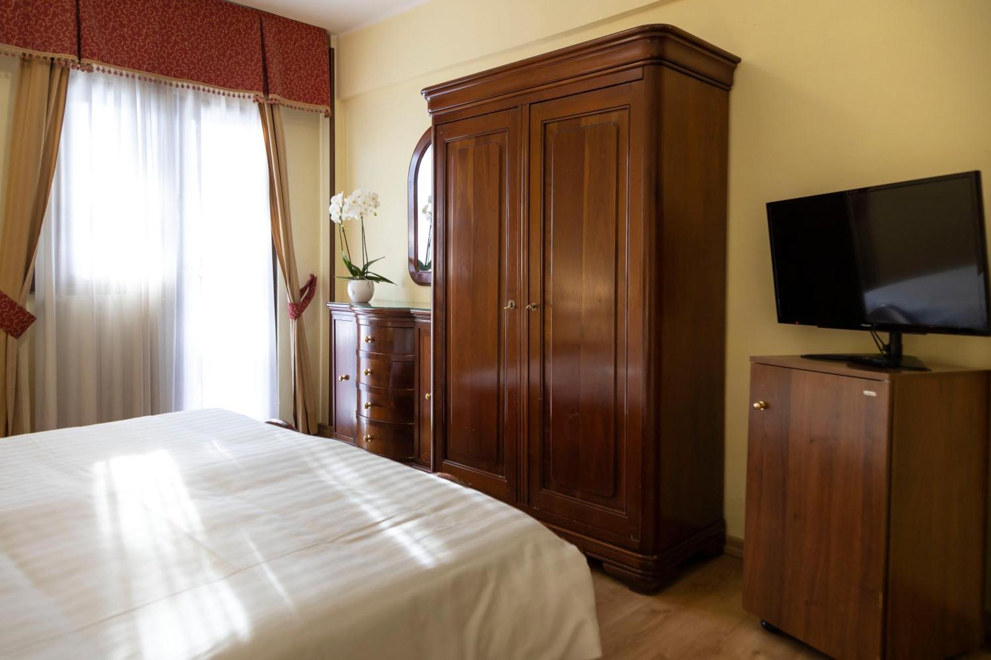Grand Hotel Del Parco Пескассероли Номер фото