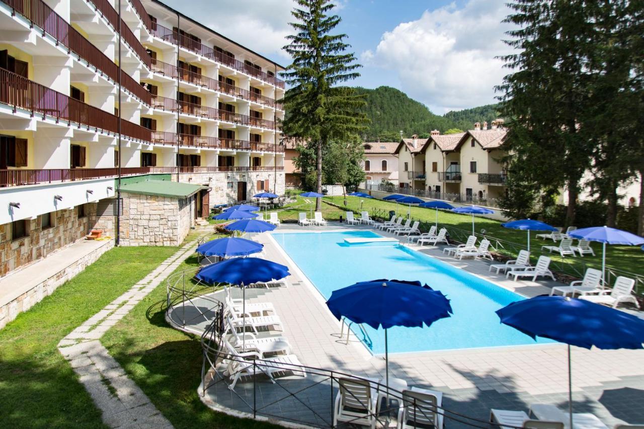 Grand Hotel Del Parco Пескассероли Экстерьер фото